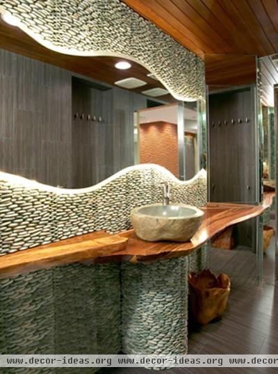 Dramatic Contemporary Bathroom by Lee Najman