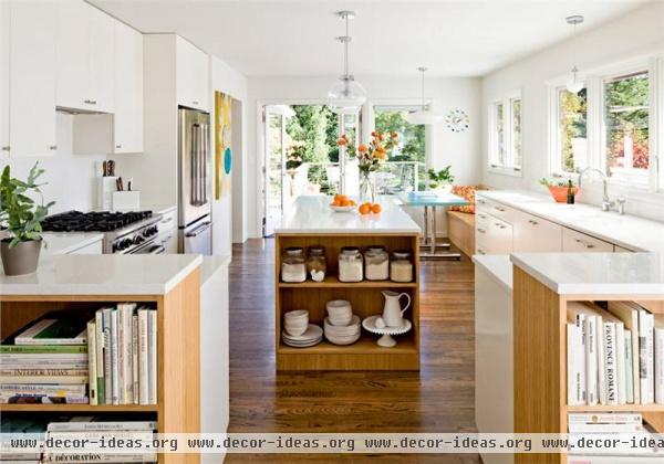 Sunny Contemporary Kitchen by Jessica Helgerson