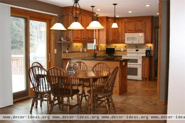 Classic Traditional Kitchen by Kim Schmidt