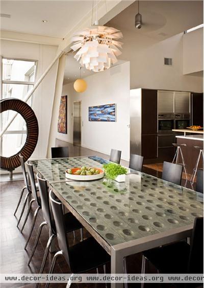 Open Contemporary Dining Room by Velvet Hammerschmidt