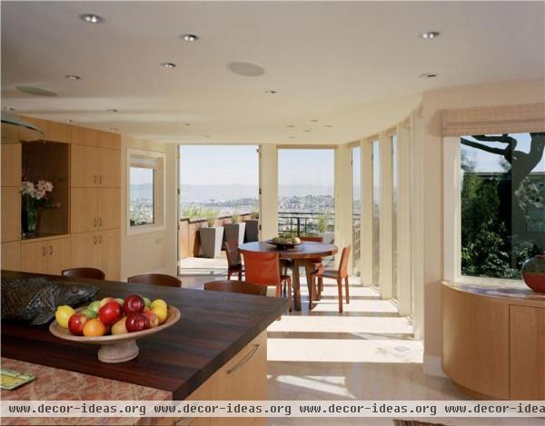 Sunny Contemporary Kitchen by Mark English