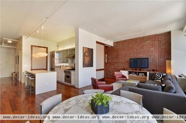 Airy Contemporary Living Room by David Howell