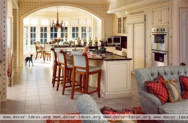 Light Traditional Kitchen by Barbara Eberlein