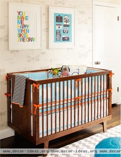 Light Transitional Kid's Room by Jennifer Jones