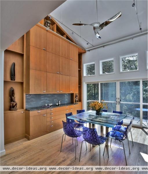 Light Contemporary Dining Room by Wendy Johnson