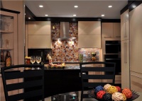 Private Contemporary Kitchen by Donald Hochheiser, CR of Kitchen Designs by Ken Kelly