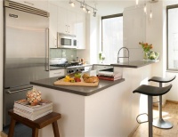 Sunny Contemporary Kitchen by Momoko Morton