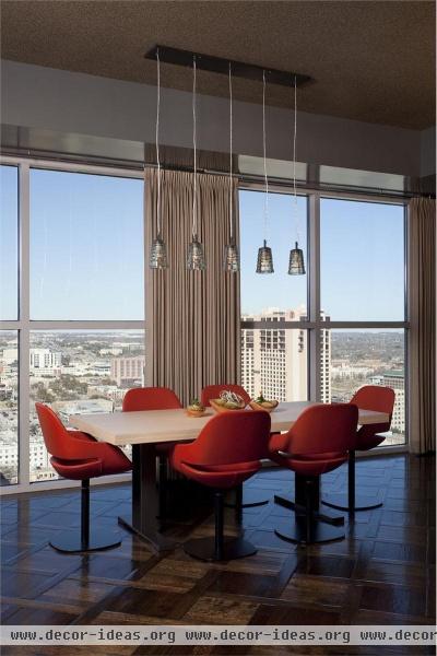 Open Contemporary Dining Room by Mark Cravotta