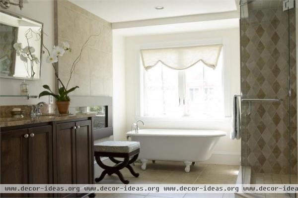 Sunny Contemporary Bathroom by Celi St.Onge