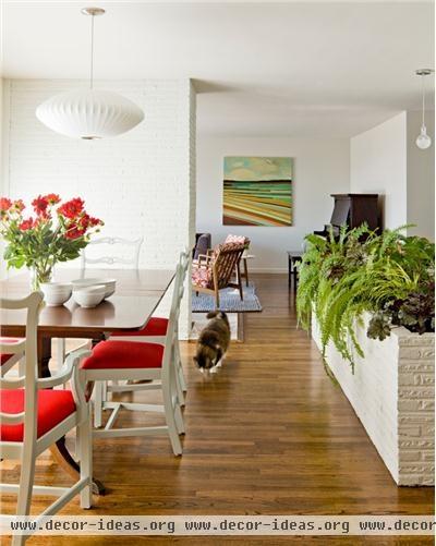 Open Transitional Dining Room by Jessica Helgerson