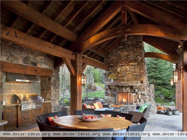 Cozy Transitional Outdoor Kitchen by Jerry Locati