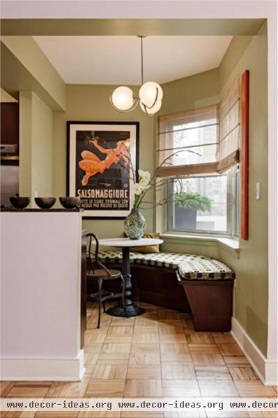 Sunny Transitional Dining Room by Sophie Harrison