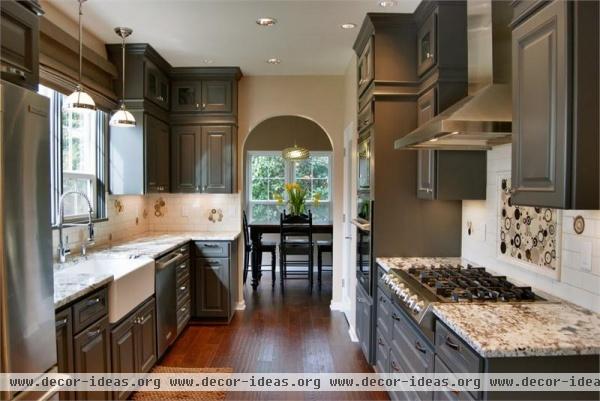 Elegant Traditional Kitchen by Jason Ball