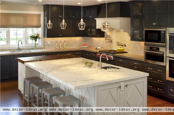 Classic Transitional Kitchen by Tineke Triggs