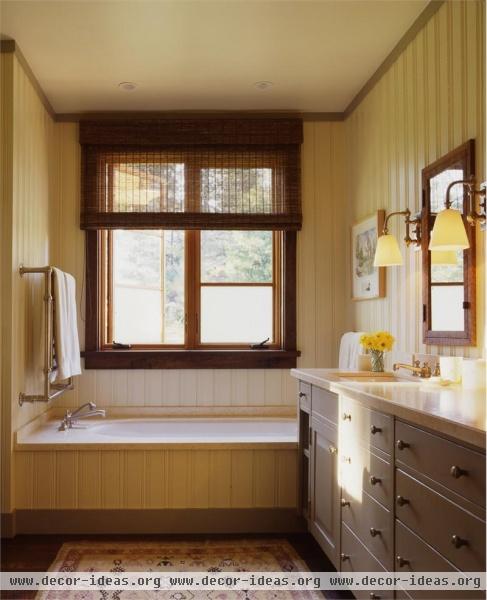 Casual Country/Rustic Bathroom by Suzanne Tucker