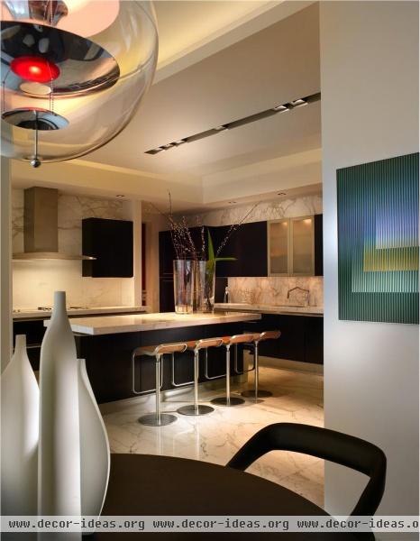 Casual Contemporary Kitchen by Pepe Calderin