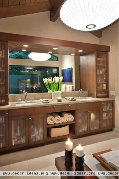 Relaxing Contemporary Bathroom by Susan Jay Freeman