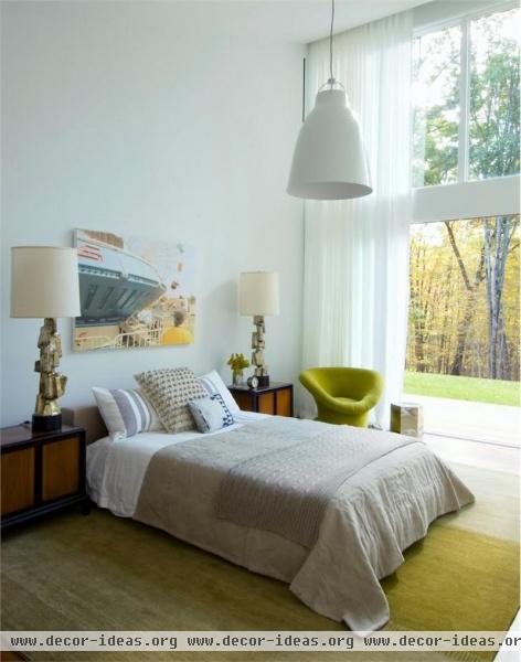 Sunny Contemporary Bedroom by Gabriel Benroth, Adam Rolston & Drew Stuart