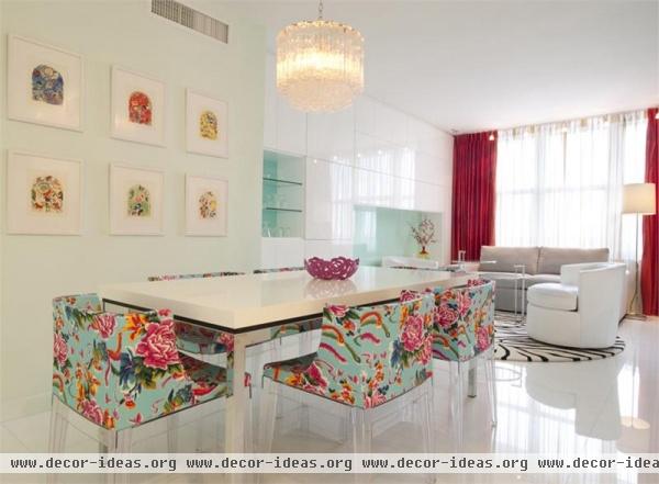 Light Contemporary Dining Room by Andreea Avram Rusu