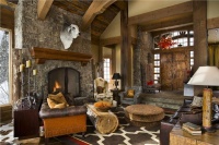 Open Country/Rustic Living Room by Jerry Locati