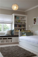 Open Transitional Kid's Room by Tineke Triggs