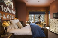 Homey Country/Rustic Bedroom by Jerry Locati