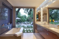 Relaxing Contemporary Bathroom by Tineke Triggs