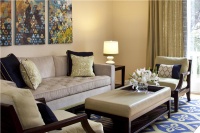 Relaxing Transitional Living Room by Tineke Triggs