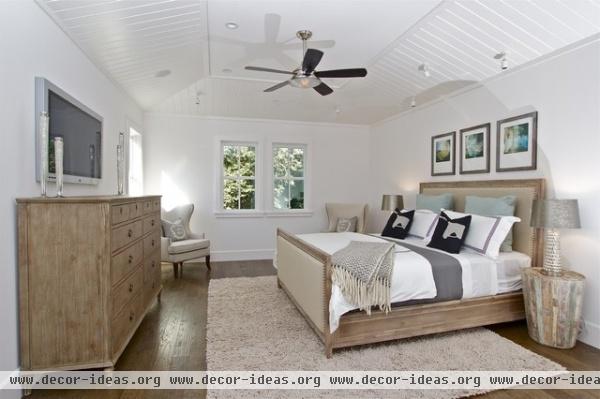 Contemporary Farmhouse - traditional - bedroom - san francisco