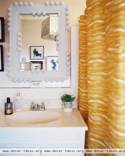 Eclectic Vintage Bathroom