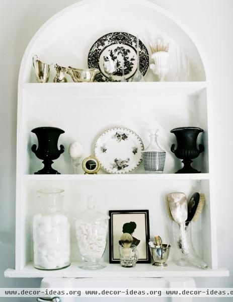 Country Vintage Bathroom