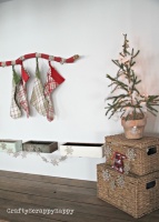 Driftwood Stocking Holder DIY | Crafty Scrappy Happy -  - family room -
