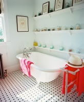 Beach Traditional Bathroom