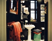 Traditional Vintage Bathroom