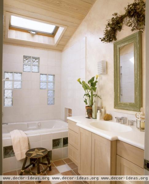 Contemporary Bathroom