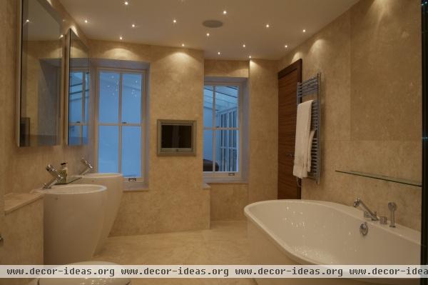 Modern Bathroom