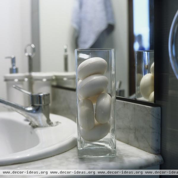 Contemporary Bathroom