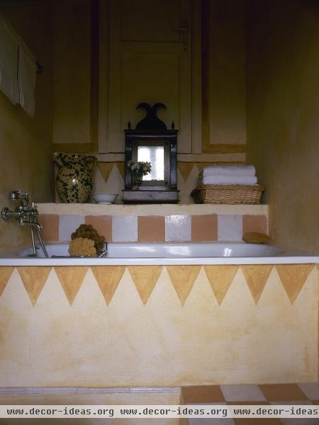 Mediterranean Bathroom