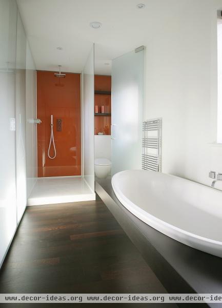 Modern Bathroom