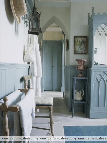 Country Traditional Bathroom