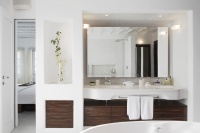 Modern Bathroom