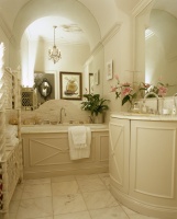 Traditional Bathroom