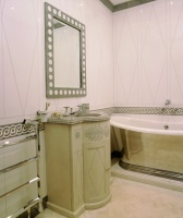 Traditional Bathroom