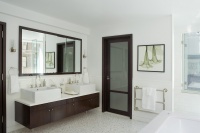 Modern Bathroom