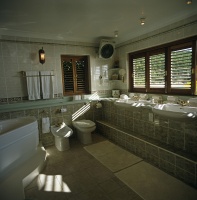 Contemporary Bathroom