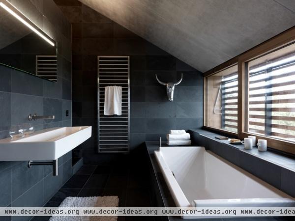 Residential Building | Martelange - contemporary - bathroom - other metro