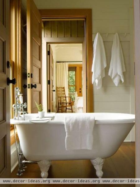 Guest Cabin - traditional - bathroom - seattle