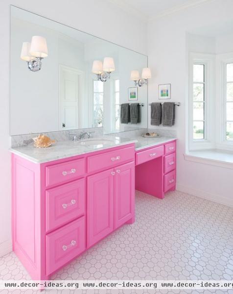 Young girls bathroom - traditional - bathroom - dallas