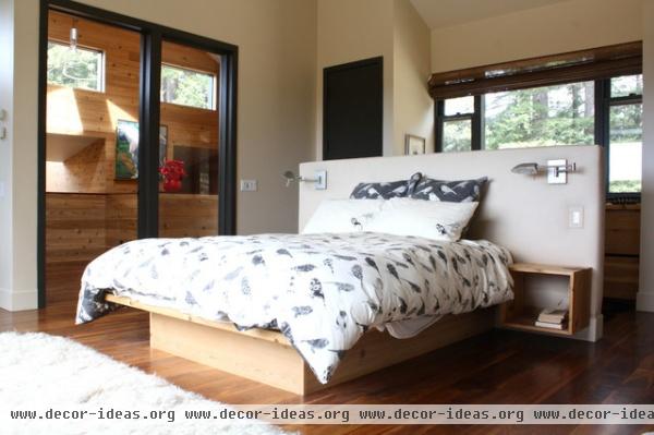 My Houzz: Aptos -  - bedroom -