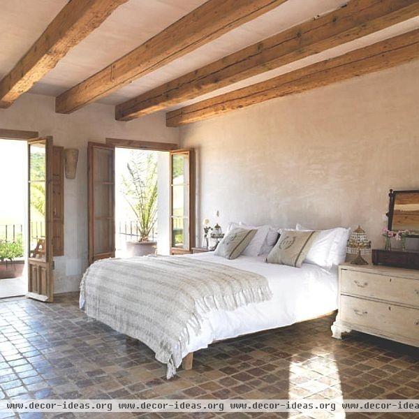 ANTIQUE FRENCH TERRACOTTA FLOOR  - CONTEMPORARY FLOOR in FRENCH STYLE - contemporary - bedroom - other metro